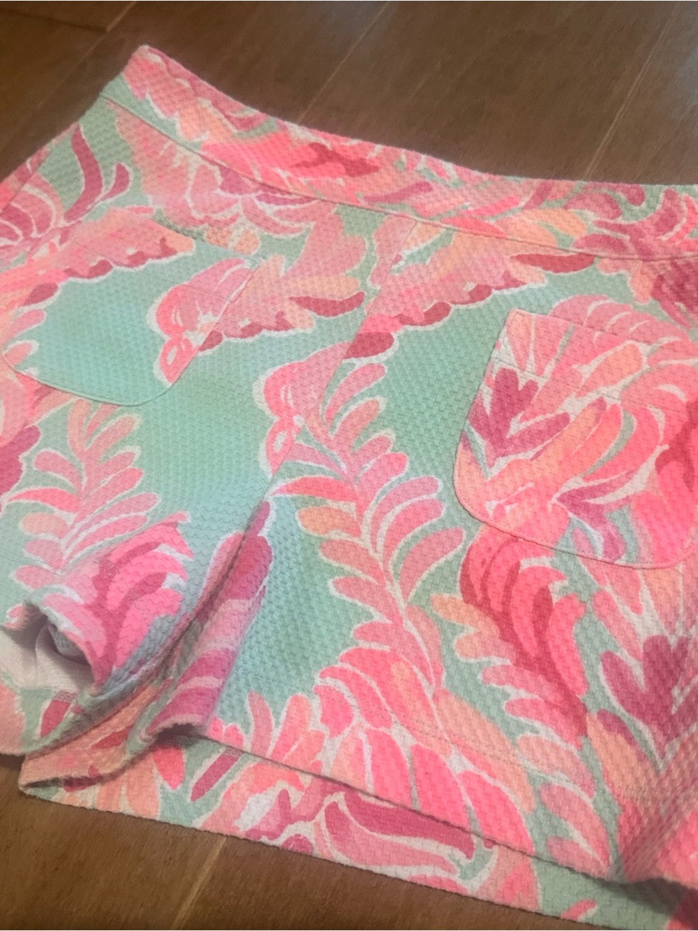 Lilly Pulitzer Pink & Aqua Floral Shorts size 6
